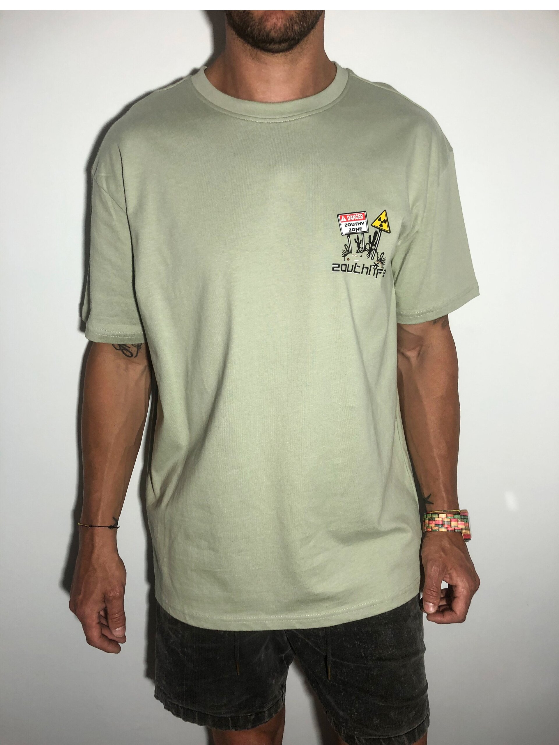 CAMISETA OVERSIZE ZOUTHY ALIEN - 2